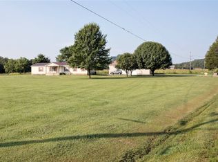 50 Bald Knob Rd, Lebanon, KY 40033