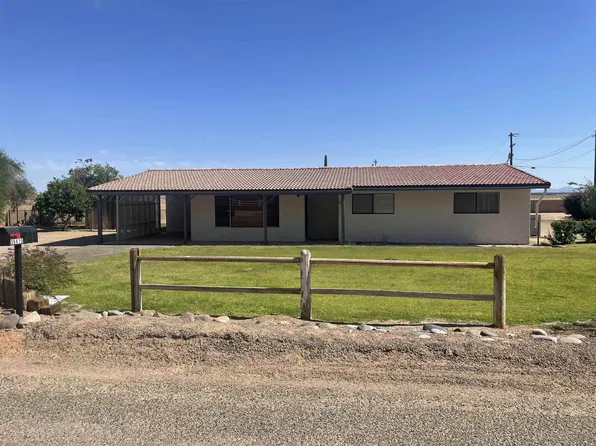 36415 E Antelope Dr, Wellton, AZ 85356