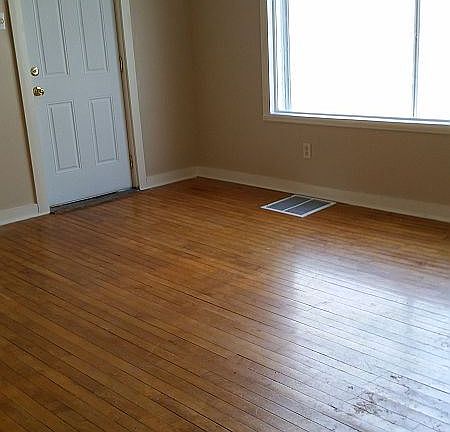 2 Bedroom - Living Room