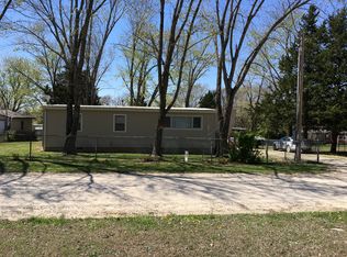 2049 Hc 79, Pittsburg, MO 65724