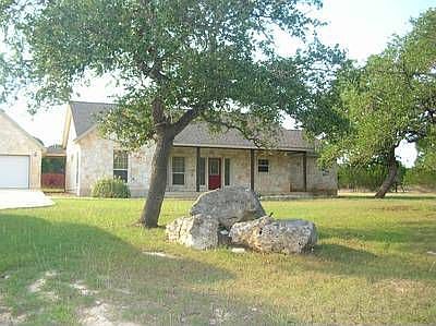 2nd image of 101 Settlers Ln