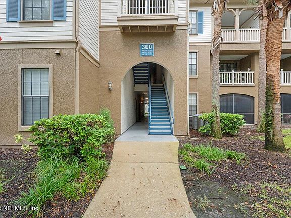 3rd image of 12700 BARTRAM PARK Boulevard #338