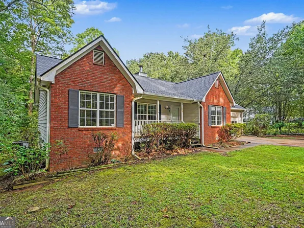 58 S Singley Dr, Locust Grove, GA 30248
