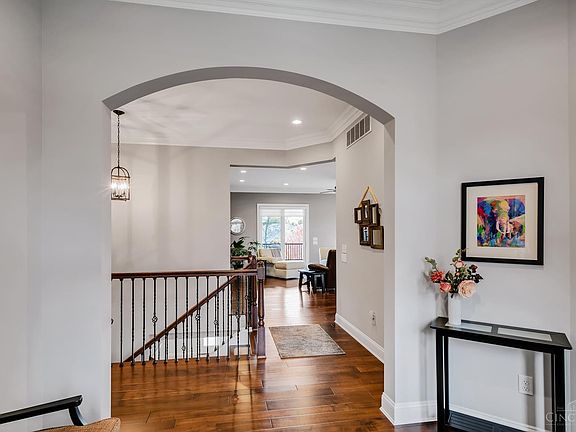 3rd image of 8239 Charlies Way