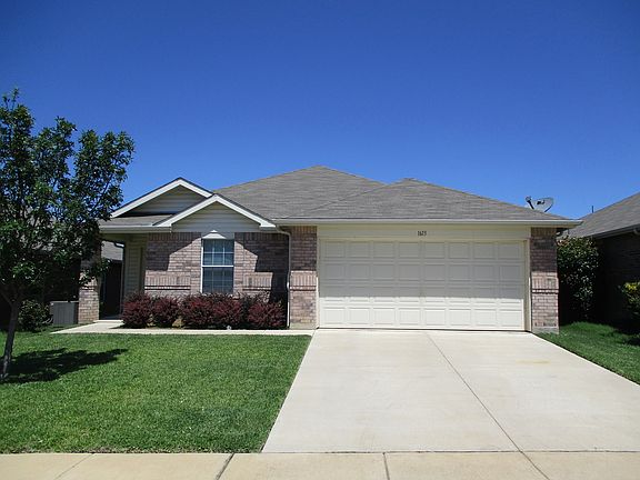 2nd image of 1613 Kings Glen Ln