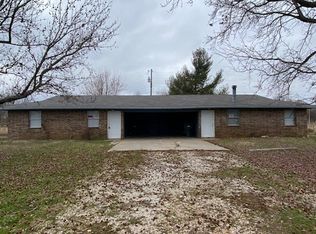 651 N Genevieve Ave, Fayetteville, AR 72704