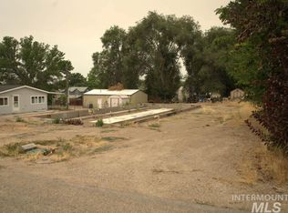 515 17th Ave N, Nampa, ID 83687