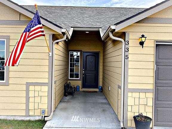 2nd image of 335 Dandero Drive SE