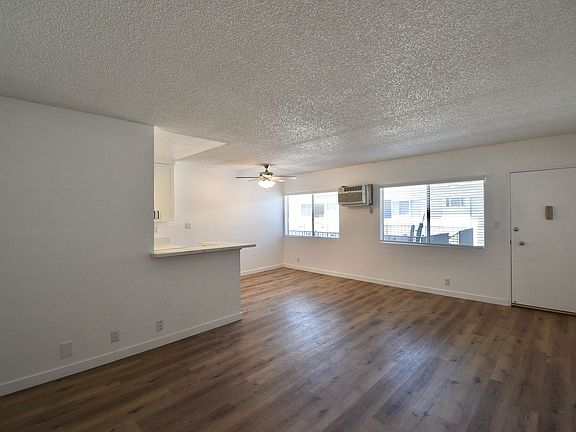 3rd image of 849 N McCadden Pl APT 18