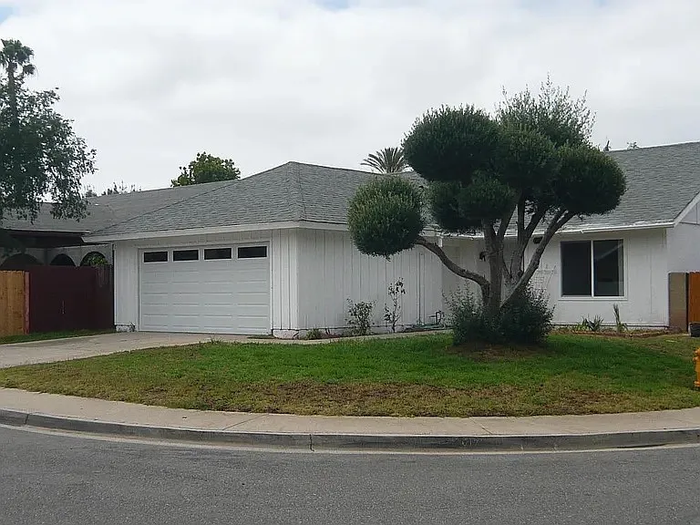23691 San Dona — Photo 15