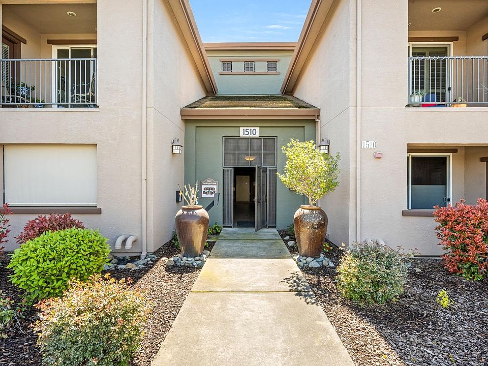 1st image of 1510 Topanga Ln Unit 205