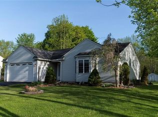 171 Dry Bridge Rd, Central Square, NY 13036