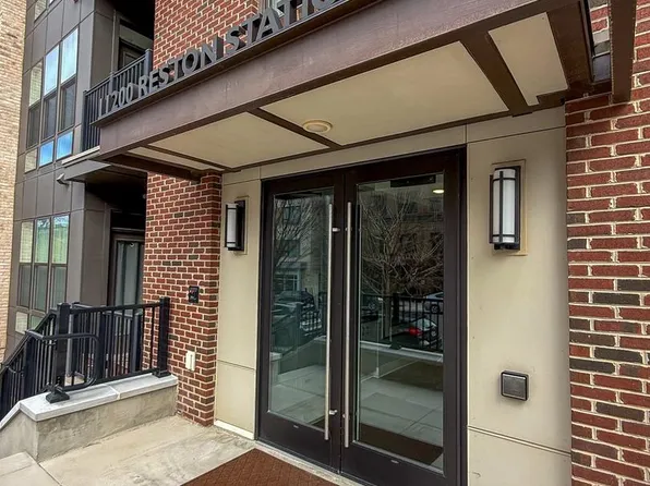 11200 Reston Station Blvd #208, Reston, VA 20190