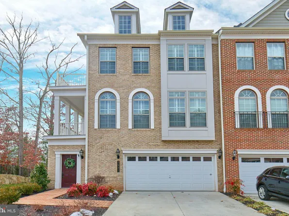 7931 Turtle Creek Cir, Gainesville, VA 20155