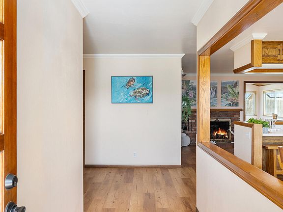 2nd image of 368 Calor Dr