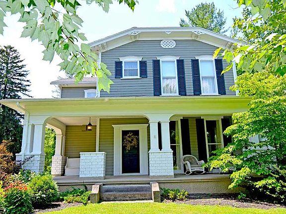 2nd image of 605 Vine St