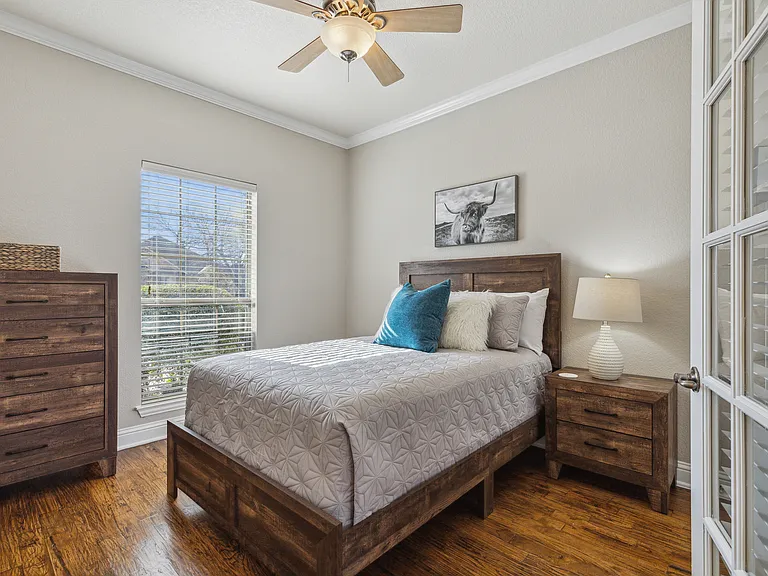 3312 Sycamore Dr — Photo 20