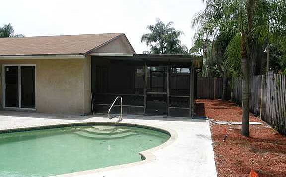 2nd image of 4621 Blue Pine Cir
