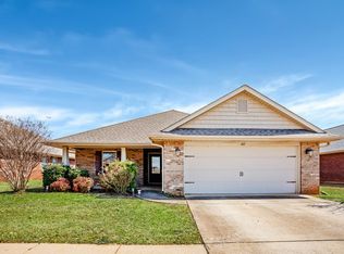 607 Durbin Ln SW, Madison, AL 35756
