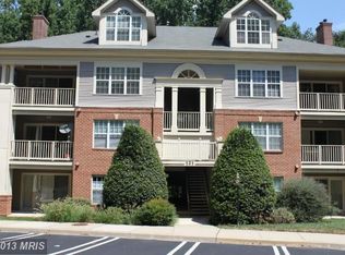 121 Timberbrook Ln #T-102, Gaithersburg, MD 20878