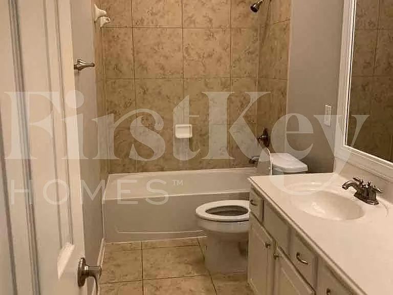 66 N Planchard Cir — Photo 9