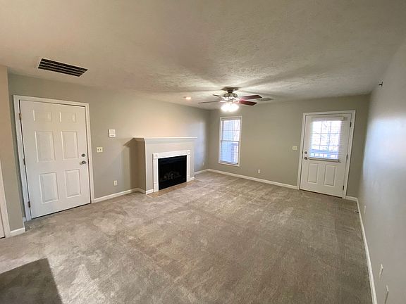 4th image of 751 W Joan Ct #507