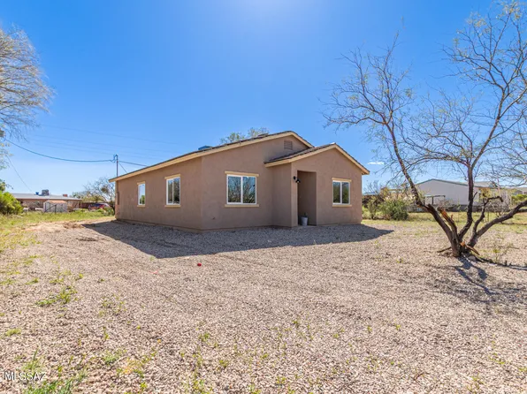 9345 S Vicki Dr, Tucson, AZ 85736