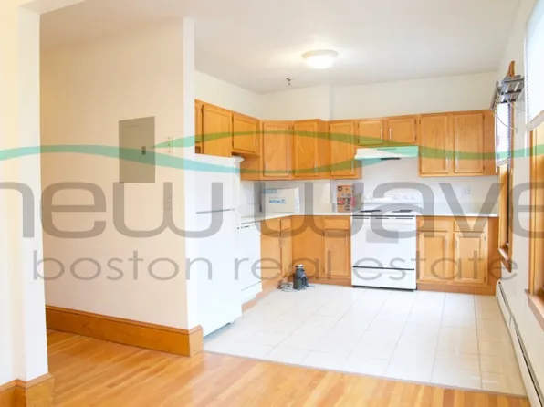 38 Bradford St #3, Boston, MA 02118