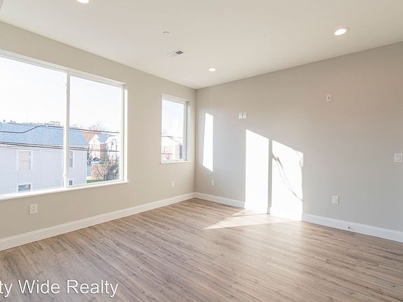 5th image of 1805 N 6th St Floor 2
