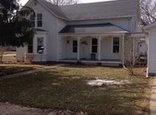 400 Brewster St, Tiskilwa, IL 61368