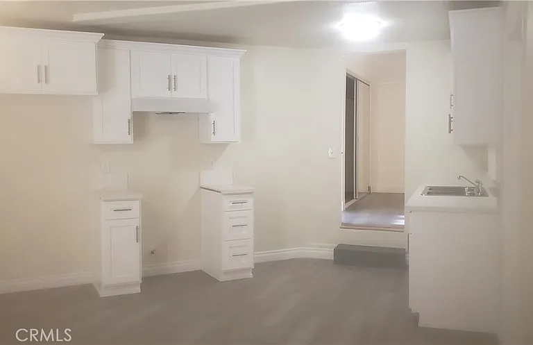 5166 McCallum Ave — Photo 2