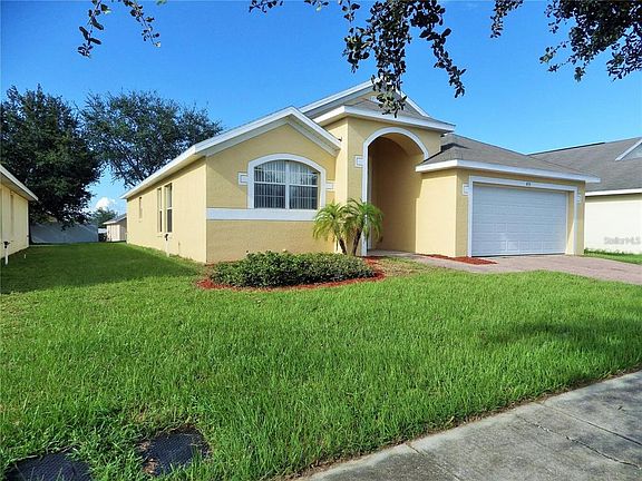 2nd image of 418 Ashley Pl