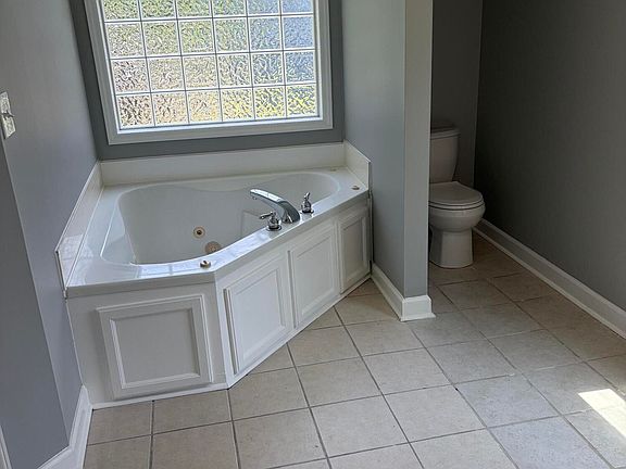 5th image of 6321 Calico Ct