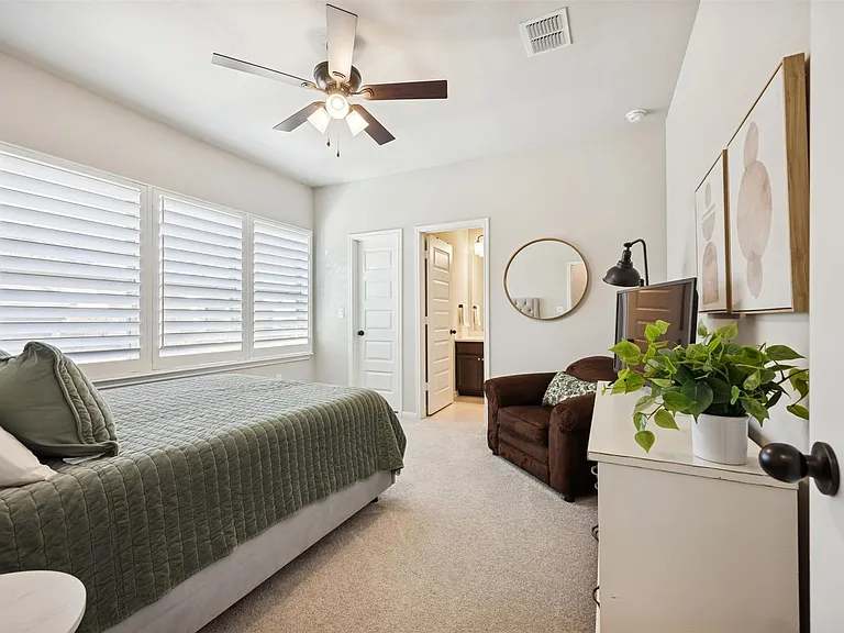 476 Anfield Cir — Photo 24