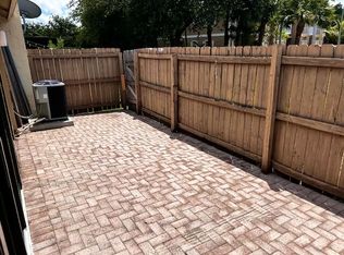 10323 Boca Bnd W #10323K4, Boca Raton, FL 33428