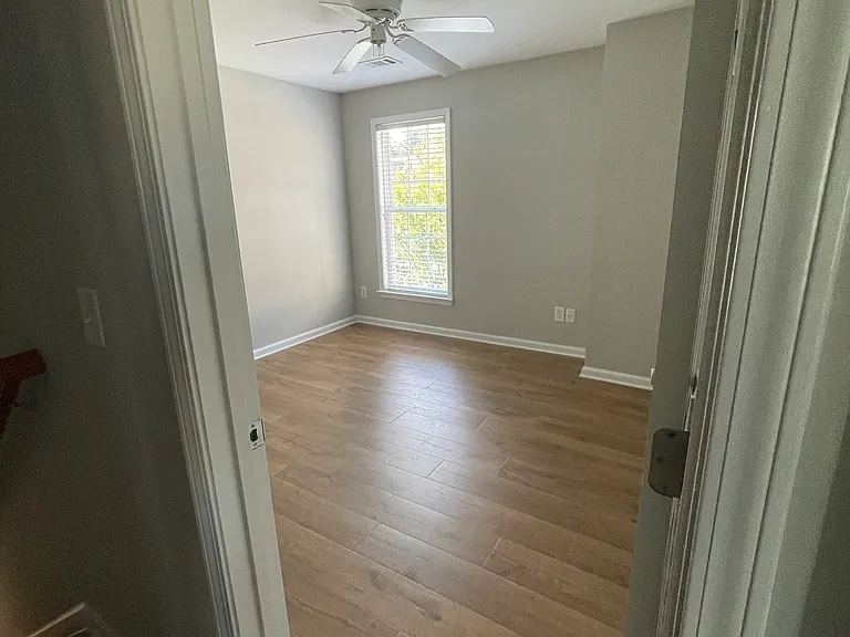 2310 Vistoria Dr — Photo 11