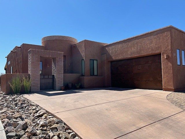Exceptional Santa Fe Home