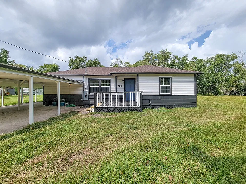 725 Cahill Rd