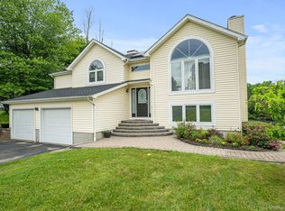 125 Whipple Rd, Middletown, NY 10940