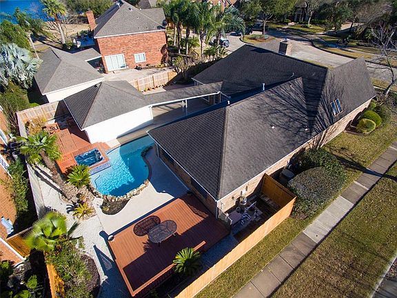 5th image of 2124 Firestone Ct