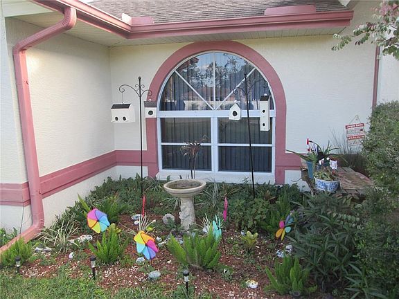 2nd image of 5885 Brickell Dr