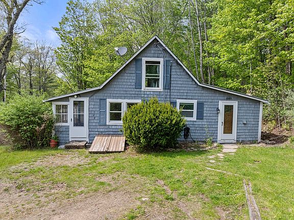 2nd image of 102 Corliss Hill Road