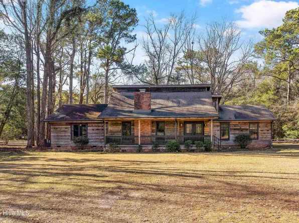 718 Edgewater Club Road, Wilmington, NC 28411