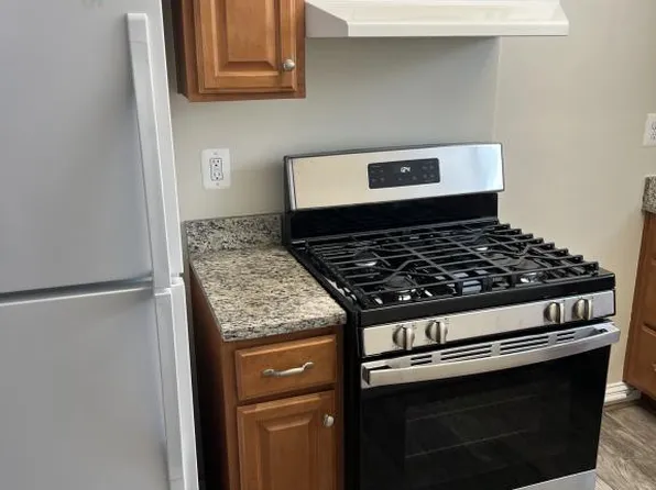 3414 17th St N APT 1, Arlington, VA 22207