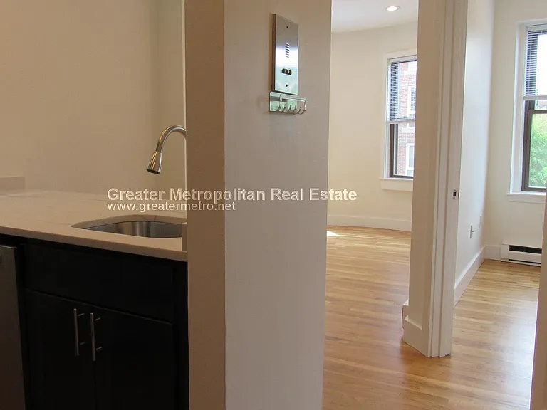 351 North St #7 — Photo 10