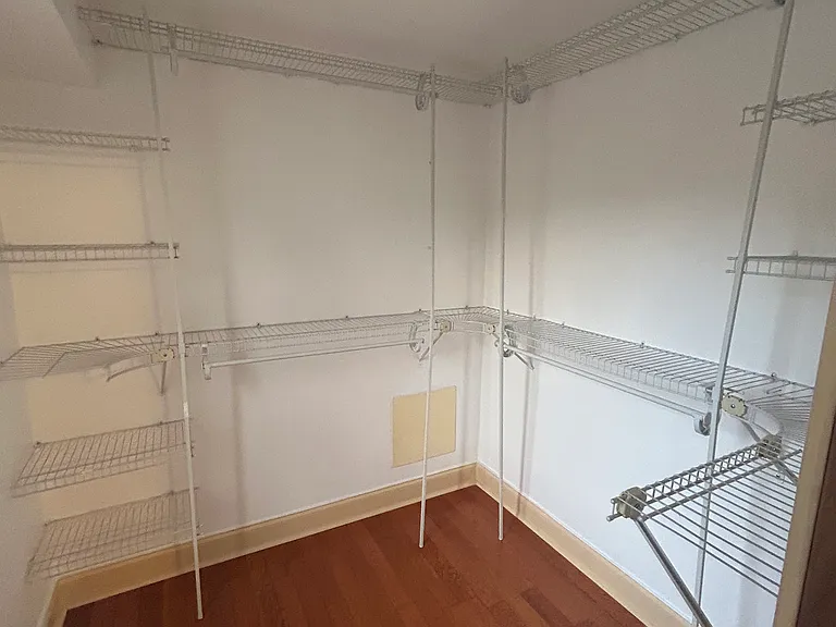 4 S Gilmor St — Photo 21