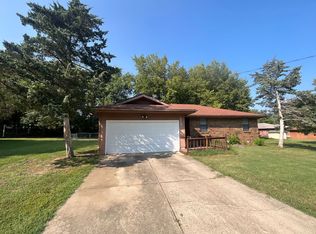 3359 W Riverside St, Springfield, MO 65807