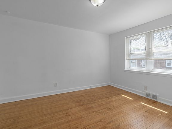 2nd image of 1903 Bryn Mawr Ave #A223