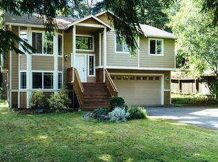 13739 Stone Ave N, Seattle, WA 98133