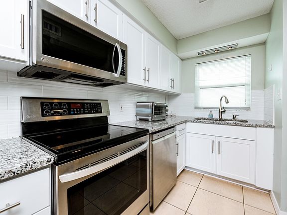 3rd image of 3170 Ocean Shore Blvd #2020